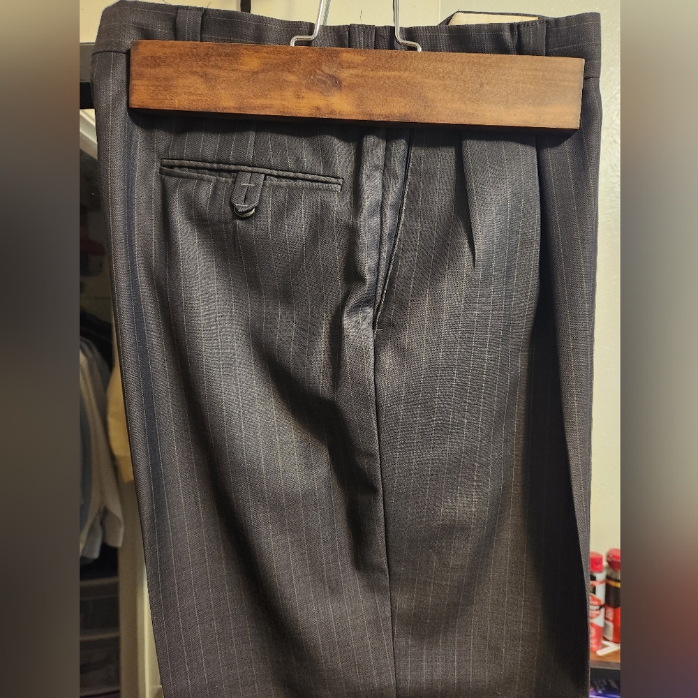 Men's Gray Pinstripe Dress Pants 34x29